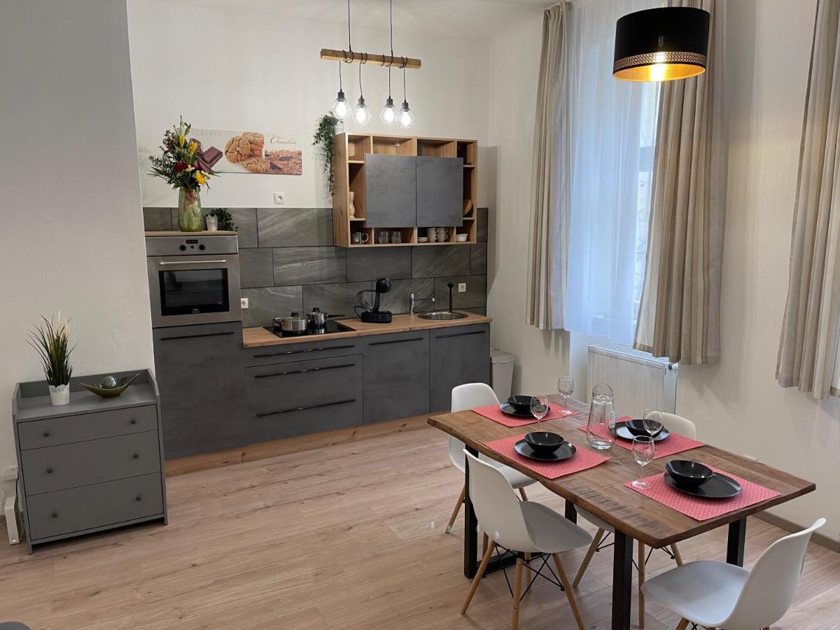 Gesamte Für 4 Personen 8 *